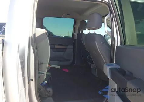 2022 Ford F-150 Xl z USA, uszkodzony, nr VIN 1FTEW1CP4NFA69085